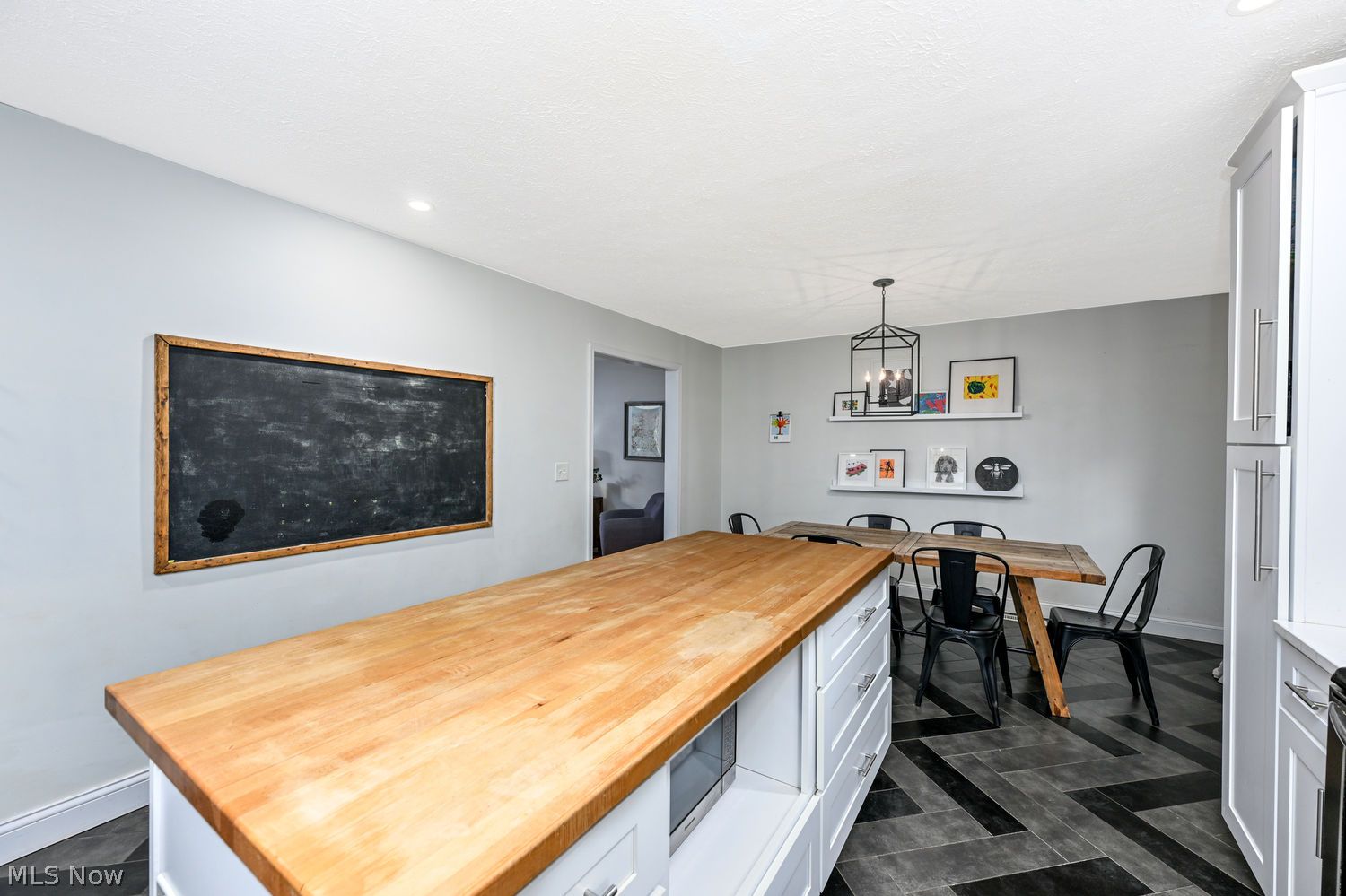 710 Deepwood Drive Medina OH 44256