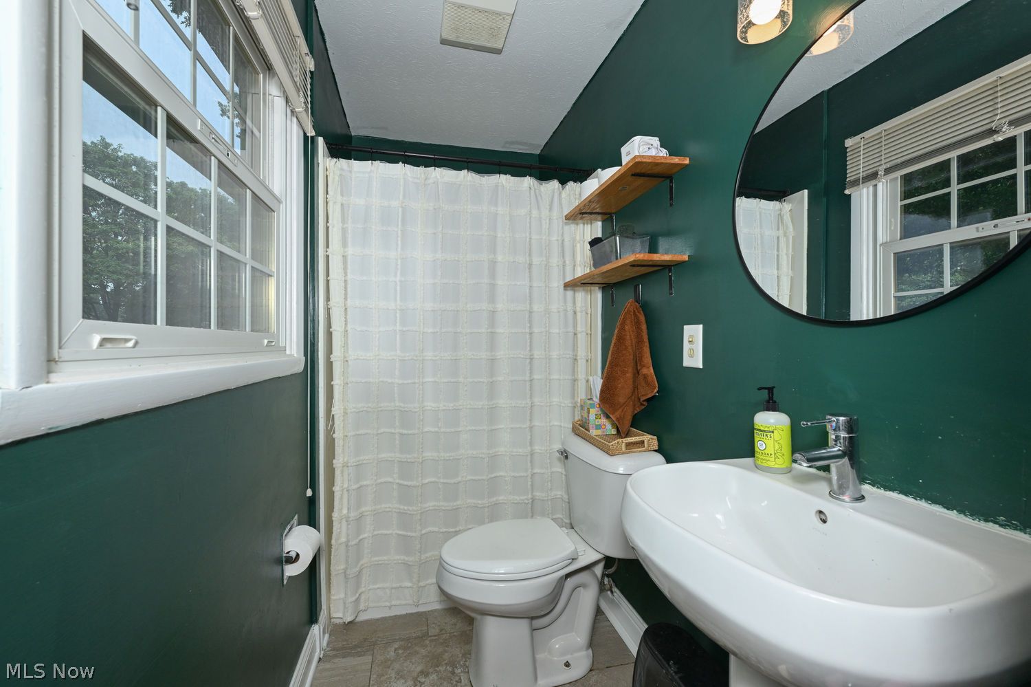 710 Deepwood Drive Medina OH 44256