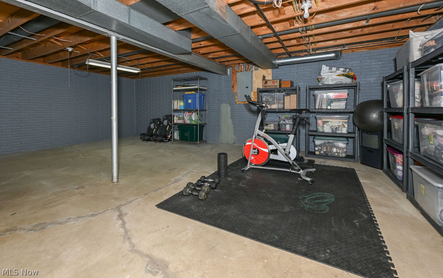 710 Deepwood Drive Medina OH 44256