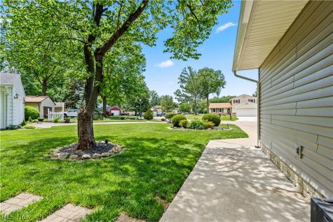 755 Bedford Avenue Elyria OH 44035