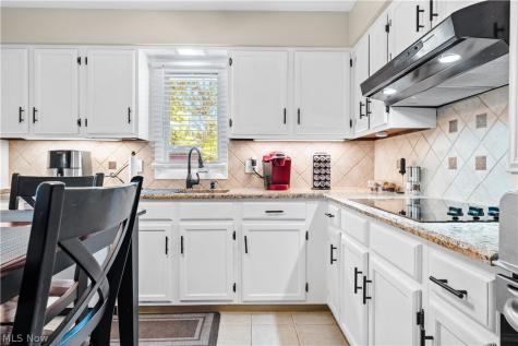 755 Bedford Avenue Elyria OH 44035