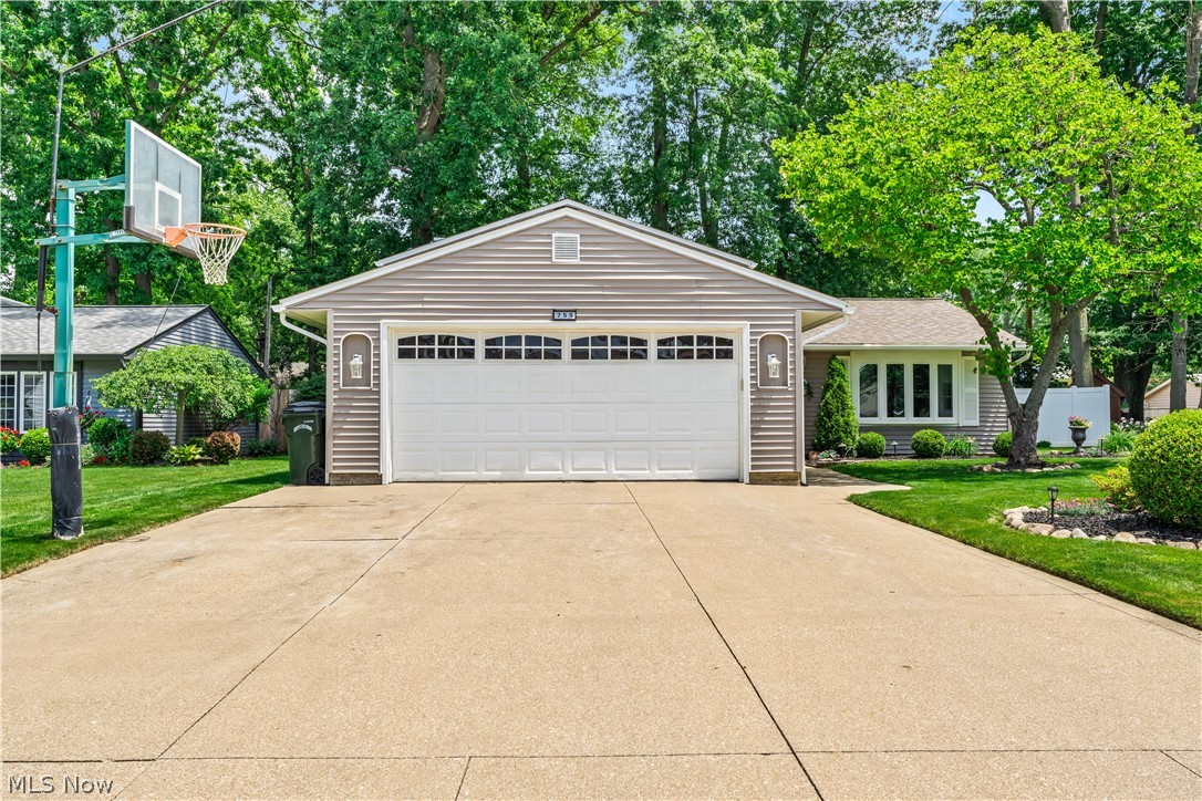 755 Bedford Avenue Elyria OH 44035