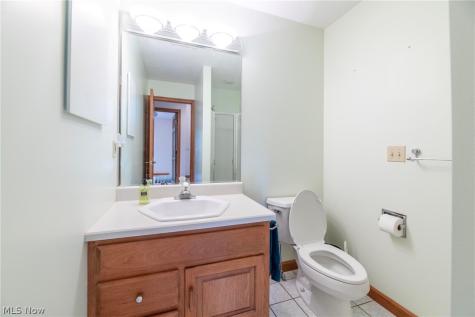 6986 Kingscote Park Independence OH 44131
