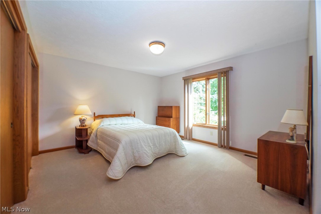 6986 Kingscote Park Independence OH 44131