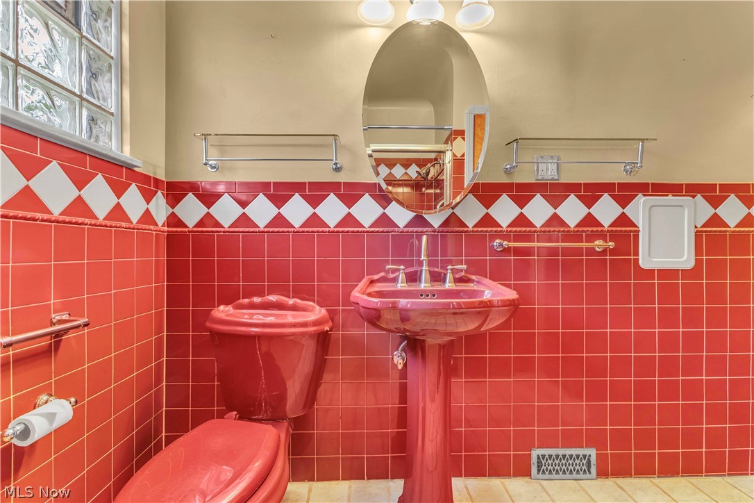 23290 Hilliard Boulevard Westlake OH 44145