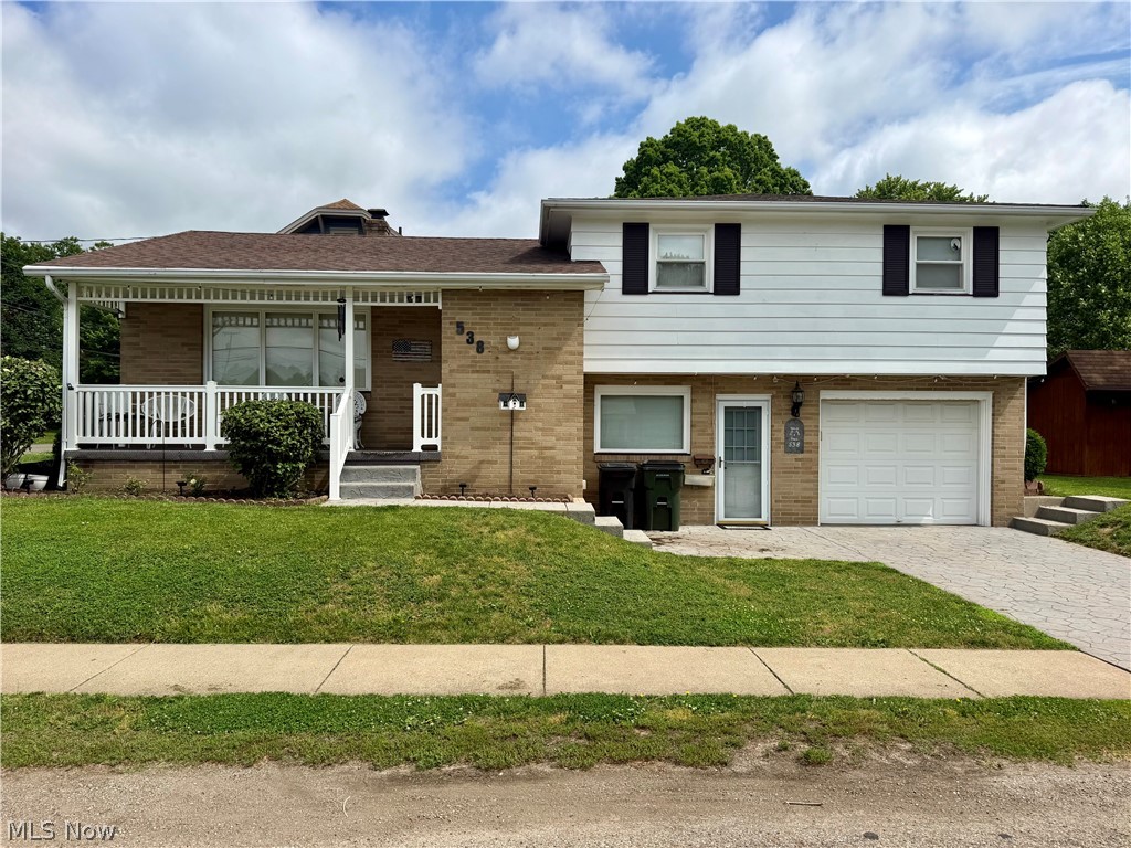 538 S Silver Street Louisville OH 44641