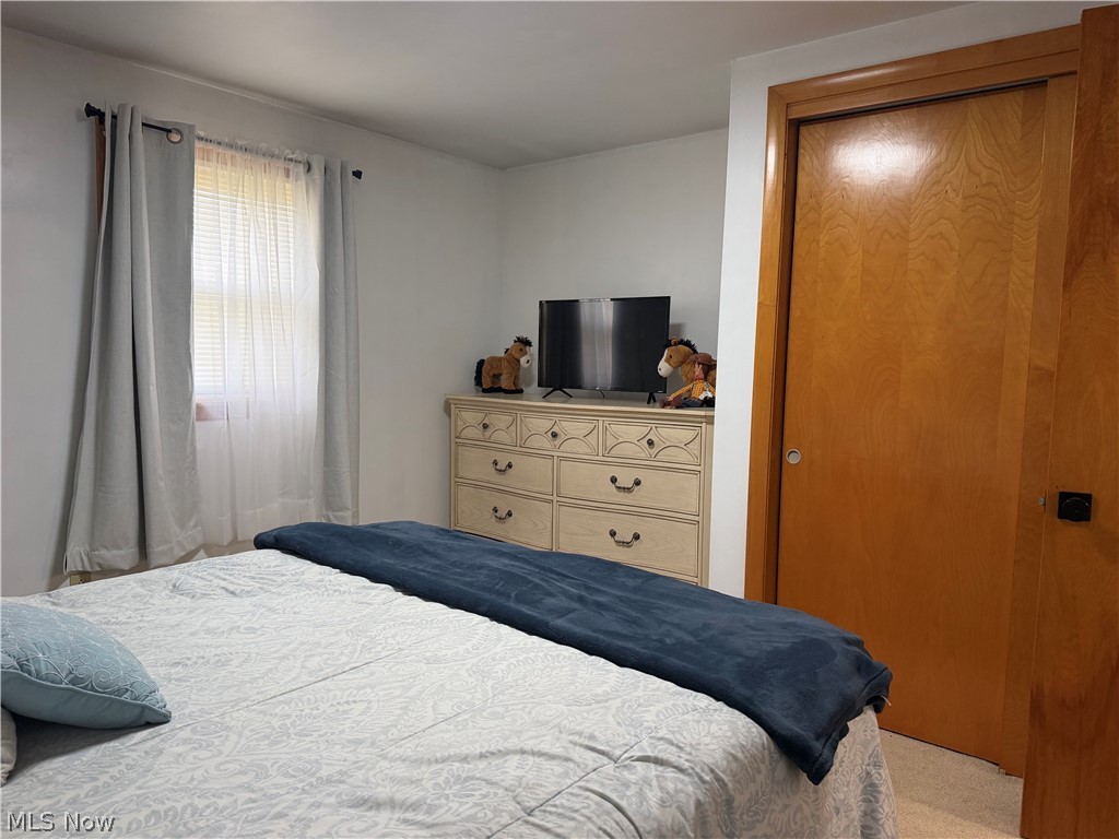 538 S Silver Street Louisville OH 44641