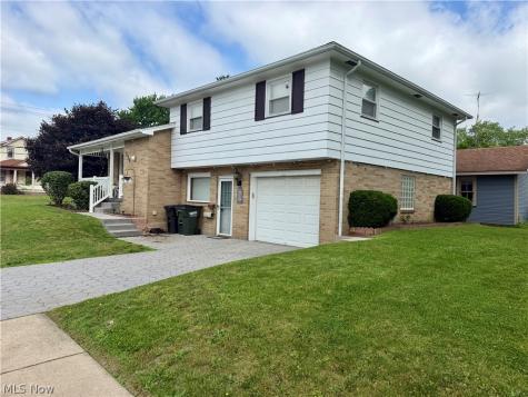 538 S Silver Street Louisville OH 44641