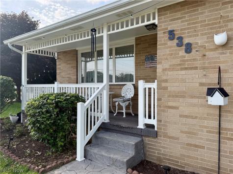 538 S Silver Street Louisville OH 44641