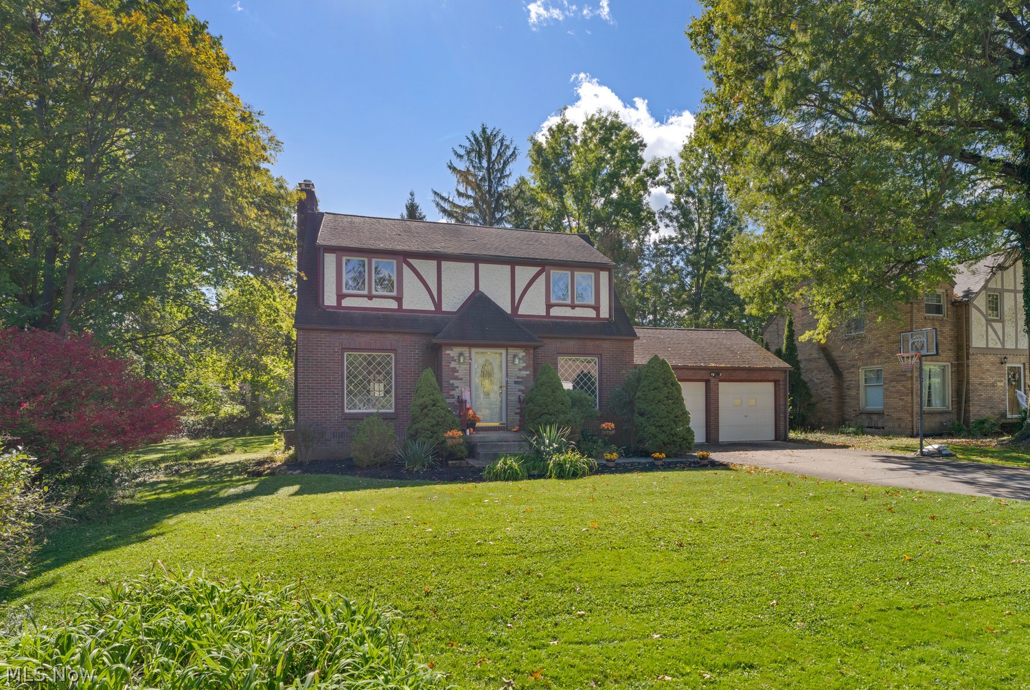 239 N Cadillac Drive Youngstown OH 44512