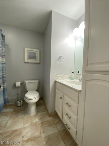 198 Crestwood Drive Avon Lake OH 44012