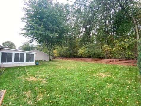 198 Crestwood Drive Avon Lake OH 44012