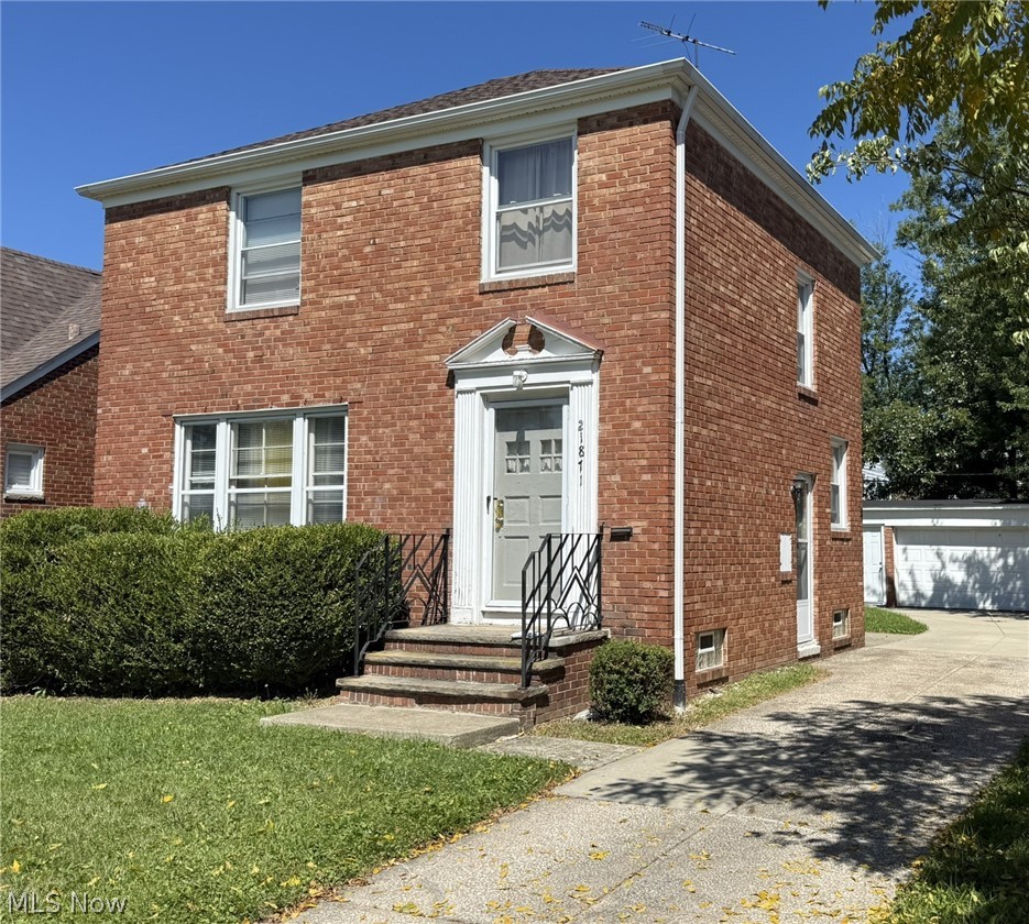 21871 Tracy Avenue Euclid OH 44123