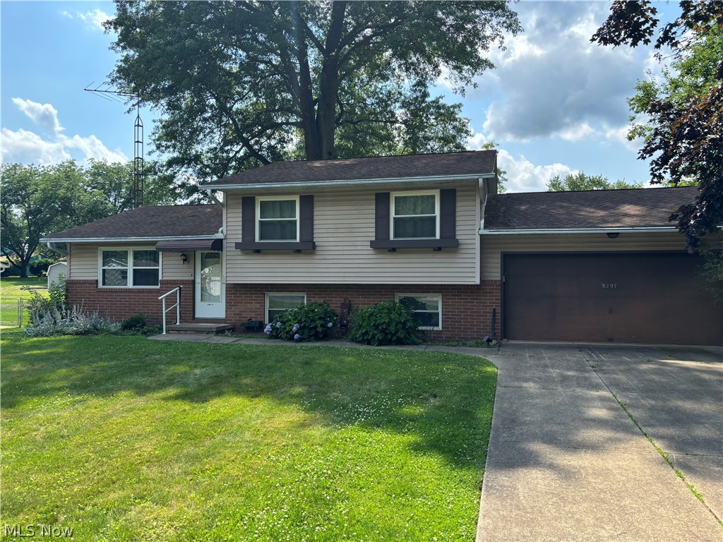8597 Elmfield Street NW Canal Fulton OH 44614