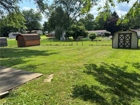 8597 Elmfield Street NW Canal Fulton OH 44614