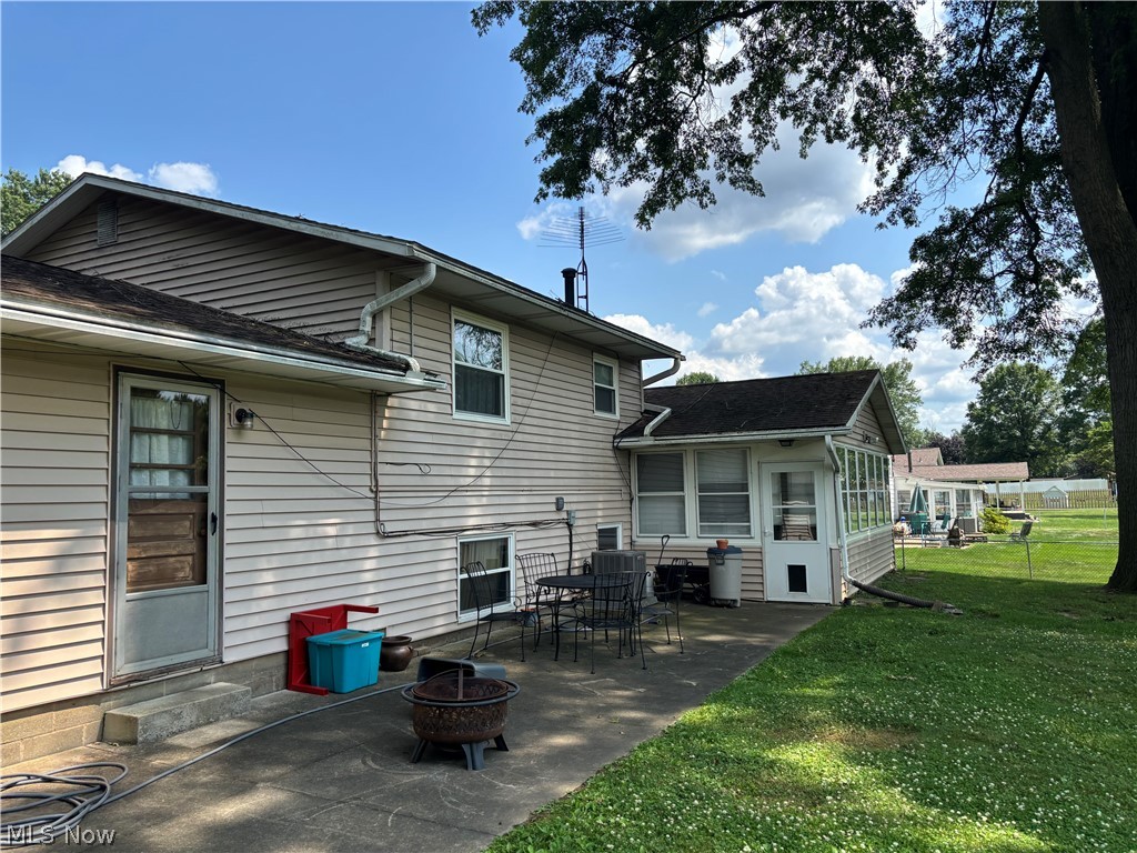 8597 Elmfield Street NW Canal Fulton OH 44614