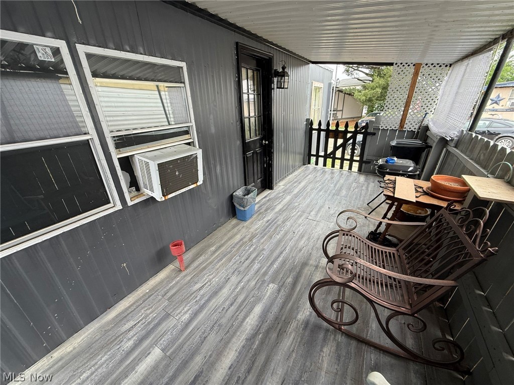 614 Karen Avenue NW New Philadelphia OH 44663