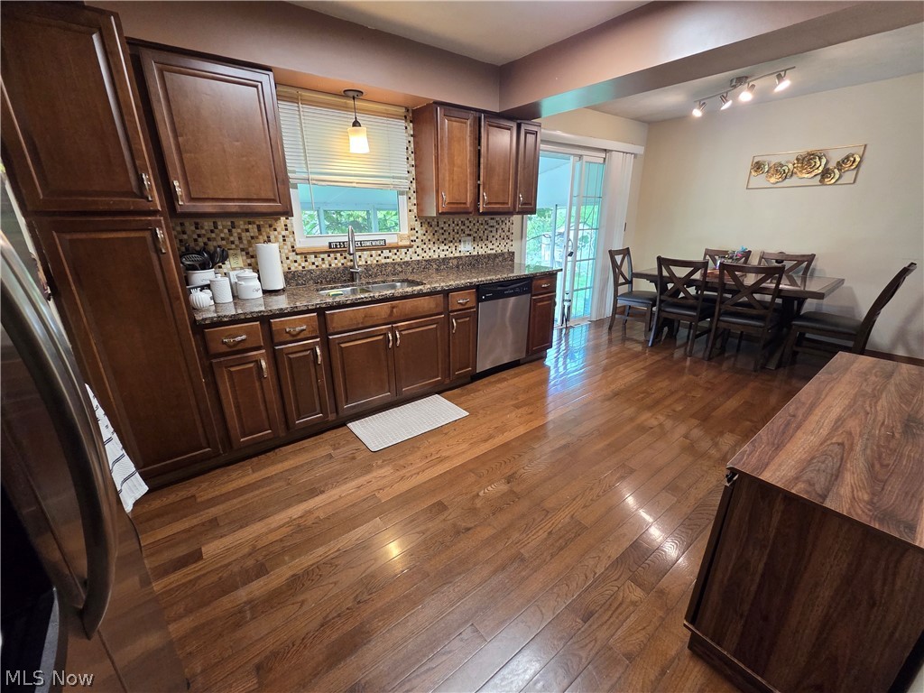 19157 Howe Road Strongsville OH 44136