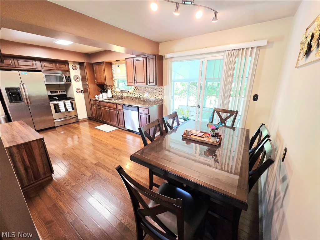 19157 Howe Road Strongsville OH 44136