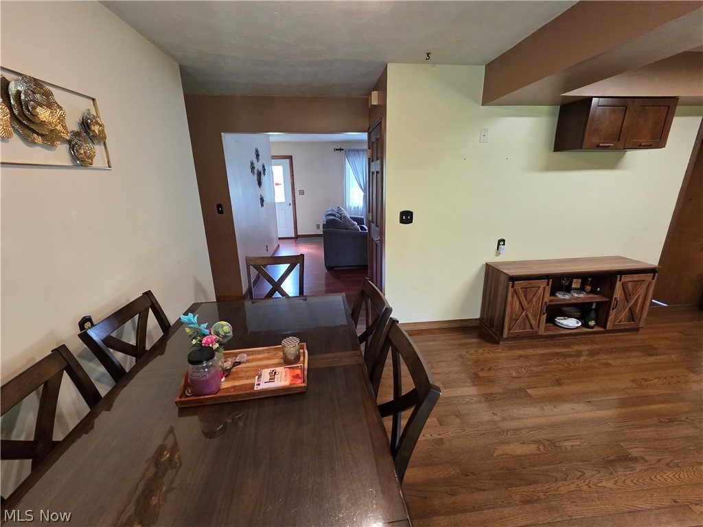 19157 Howe Road Strongsville OH 44136