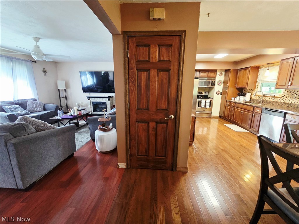 19157 Howe Road Strongsville OH 44136