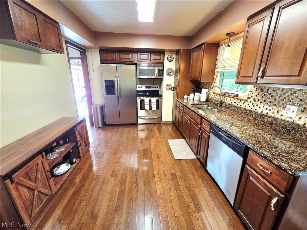 19157 Howe Road Strongsville OH 44136