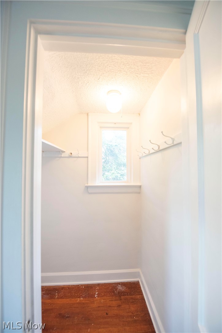 2187 Arthur Avenue Lakewood OH 44107