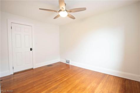 2187 Arthur Avenue Lakewood OH 44107
