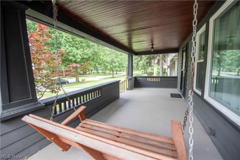 2187 Arthur Avenue Lakewood OH 44107