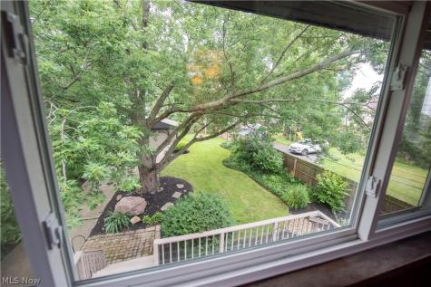 2187 Arthur Avenue Lakewood OH 44107