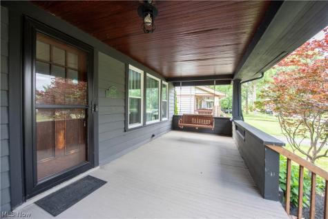 2187 Arthur Avenue Lakewood OH 44107