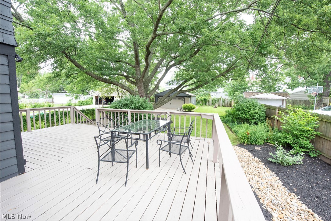2187 Arthur Avenue Lakewood OH 44107
