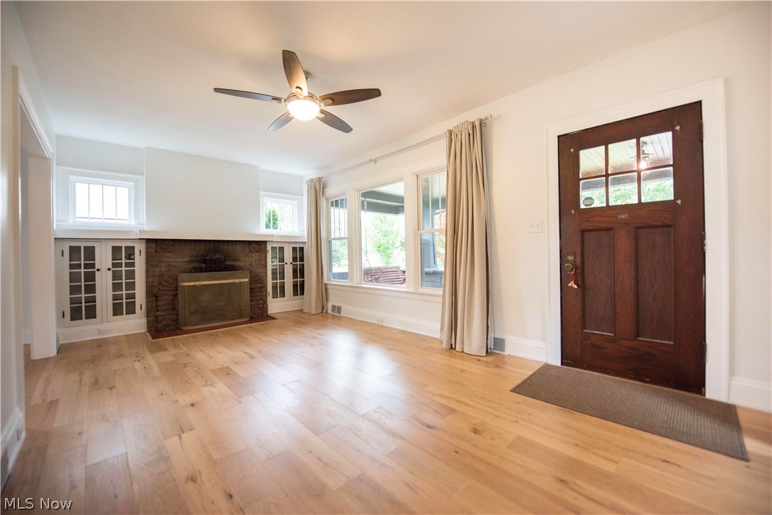 2187 Arthur Avenue Lakewood OH 44107