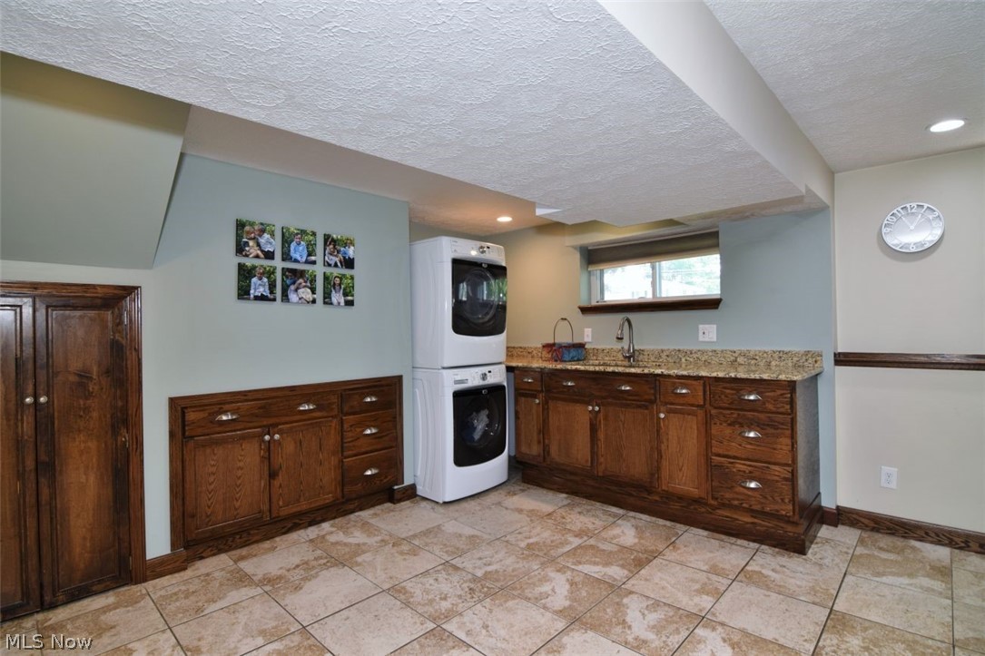 2275 Gary Drive Twinsburg OH 44087