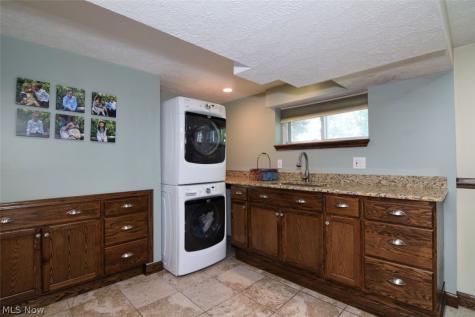 2275 Gary Drive Twinsburg OH 44087