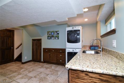 2275 Gary Drive Twinsburg OH 44087