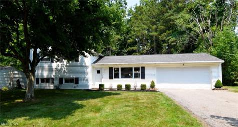 2275 Gary Drive Twinsburg OH 44087