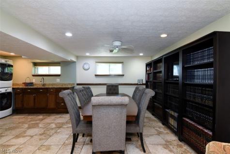 2275 Gary Drive Twinsburg OH 44087