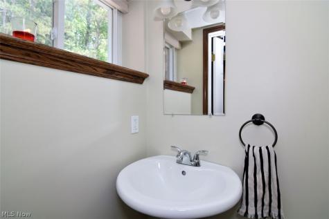 2275 Gary Drive Twinsburg OH 44087