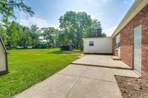 2031 W Pleasant Valley Road Parma OH 44134