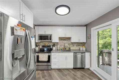 9412 Munich Drive Parma OH 44130