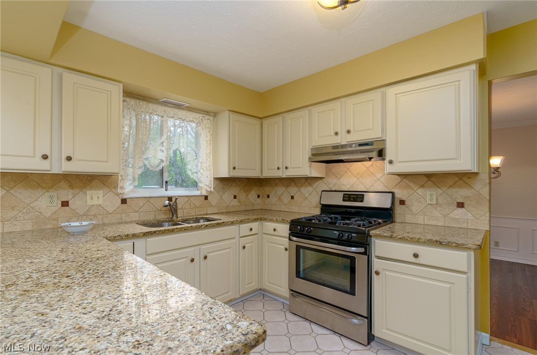 27111 Newton Circle North Olmsted OH 44070