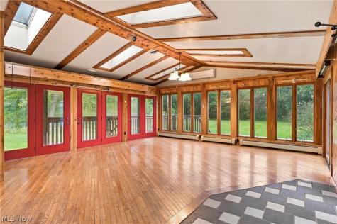 1365 Hillandale Drive Bath OH 44333