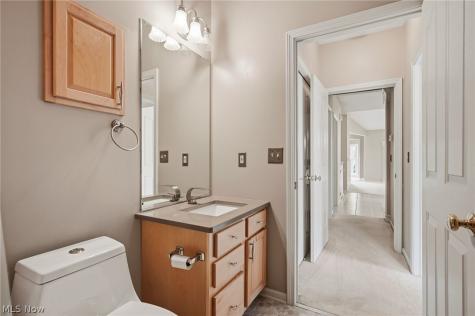 9848 Country Club Circle Twinsburg OH 44087
