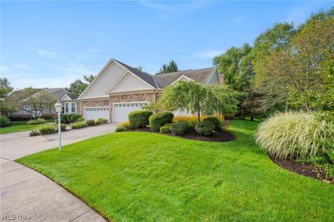 9848 Country Club Circle Twinsburg OH 44087