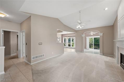 9848 Country Club Circle Twinsburg OH 44087
