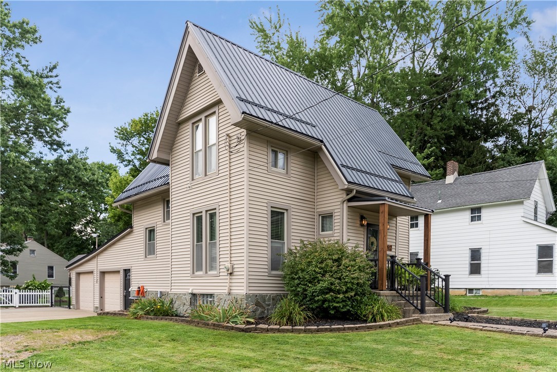 192 W 5th Street Salem OH 44460