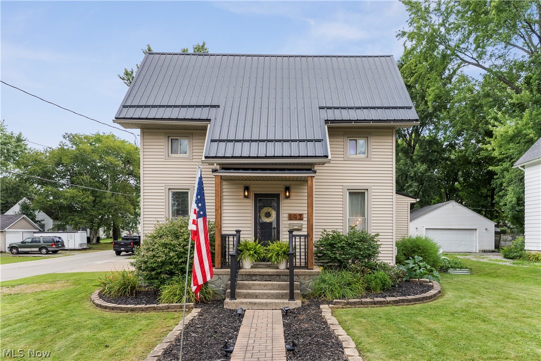 192 W 5th Street Salem OH 44460