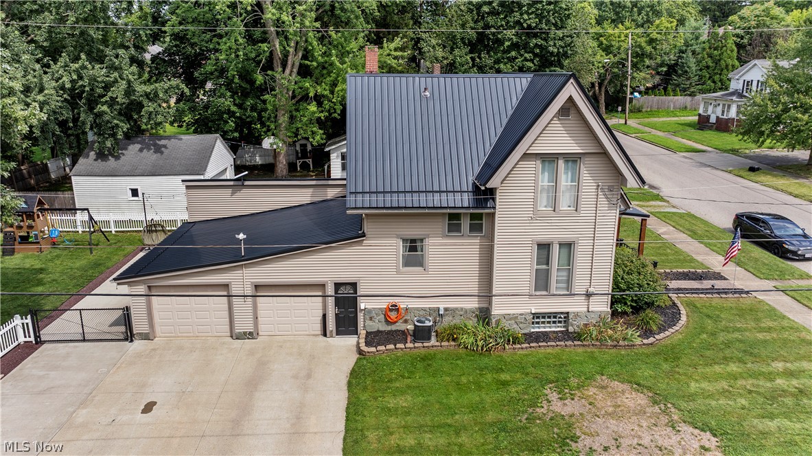 192 W 5th Street Salem OH 44460