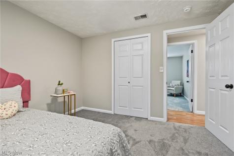 1616 Glenwood Drive Twinsburg OH 44087